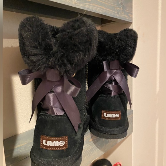 Lamo Footwear Black Boots - Size 1 / 2 - Picture 3 of 5